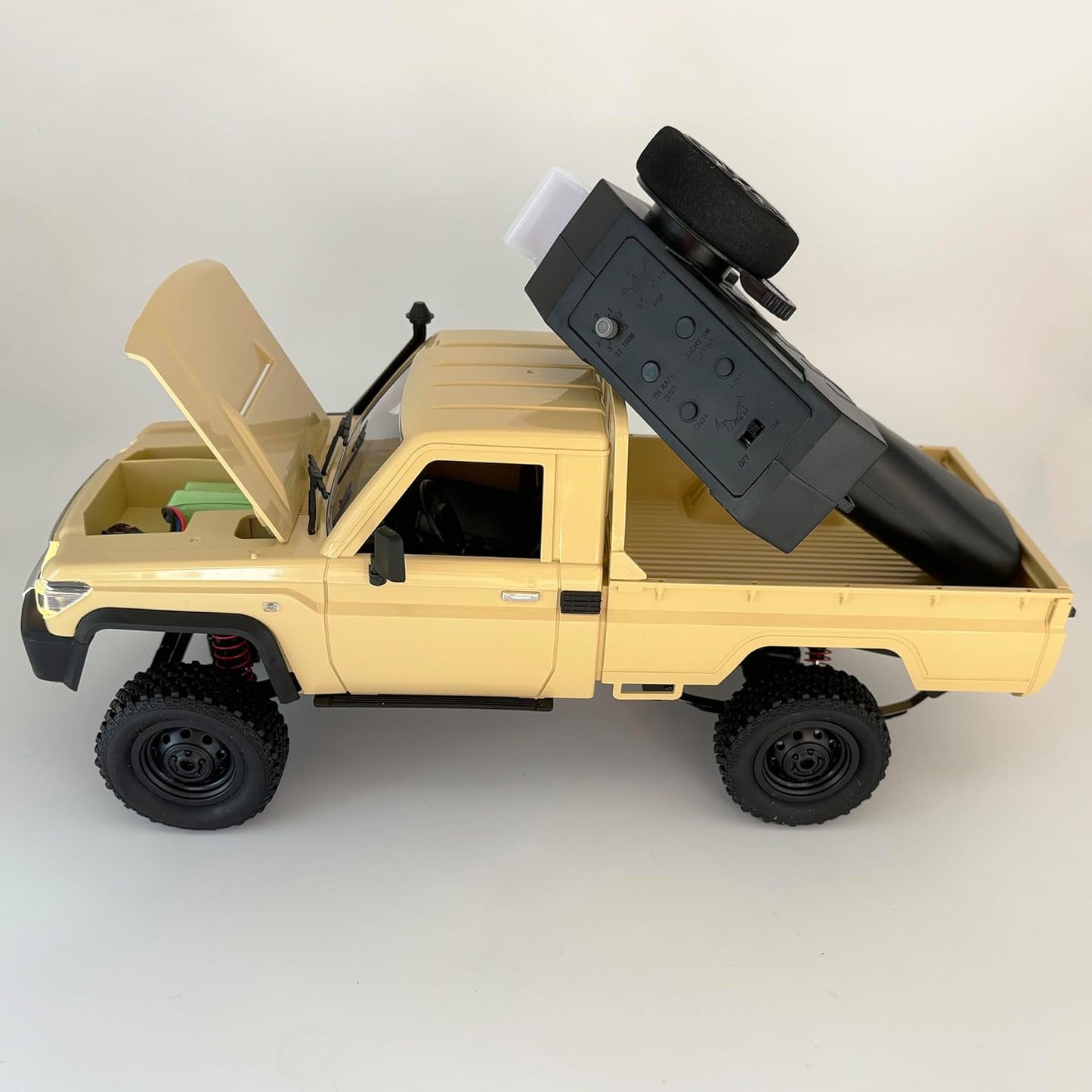 Remote Control Toyota Land Cruiser 79  - 1/12 Scale